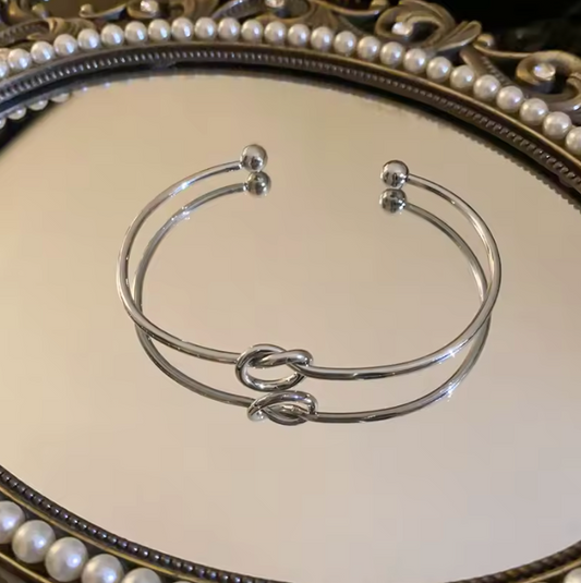 Bracciale intrecciato